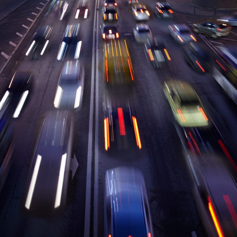 Baráttan um nettrafík og netumferð verður sífellt harðari